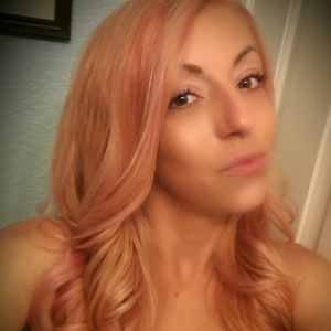 Meet your Posher, Brooke